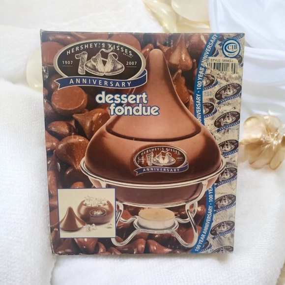 Hershey's Kisses Ceramic Fondue Set for 4 New - Picture 2 of 10
